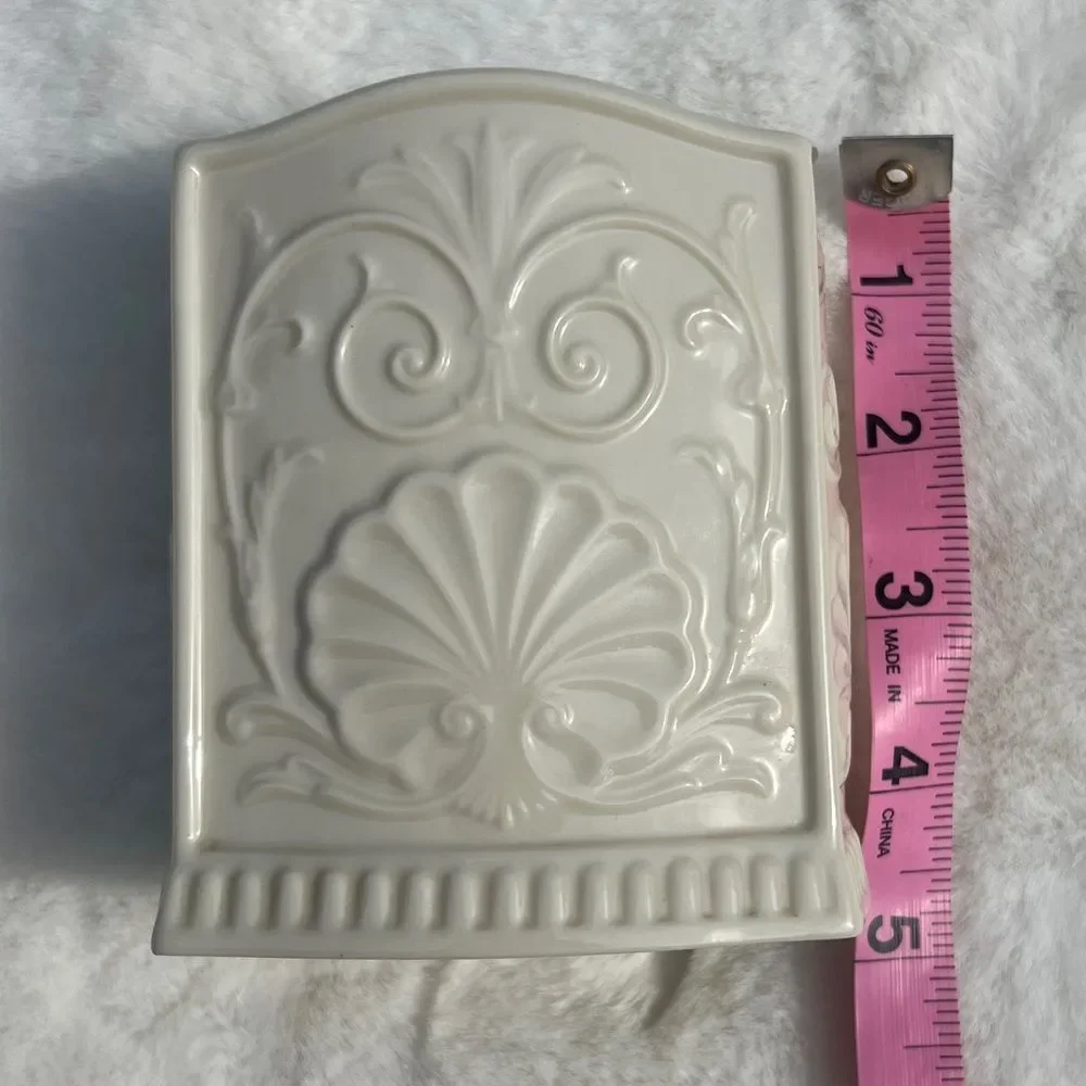 Lenox Moonlit Garden Ivory Toothbrush Holder